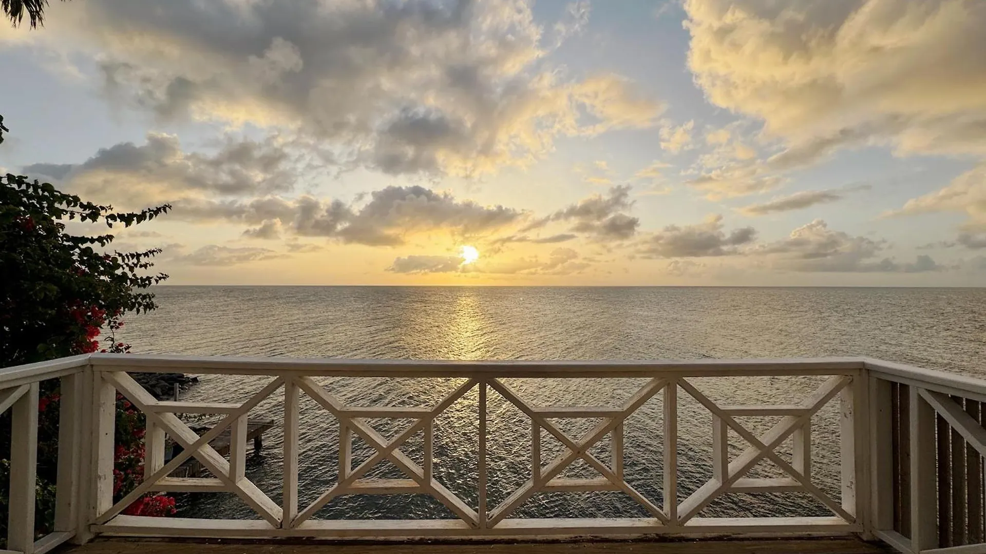 Hotel La Terrazza Cedar Grove